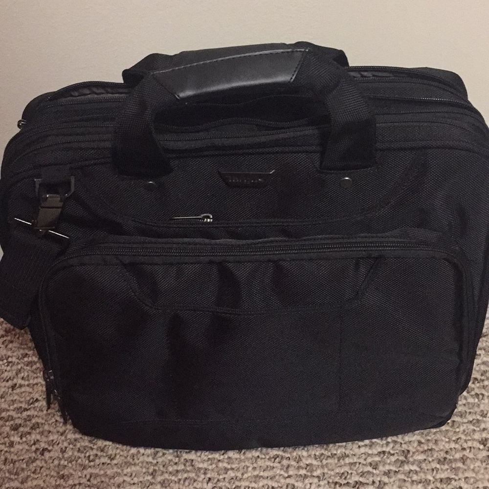 Targus laptop bag